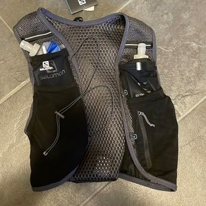 Salomon running hydration pack